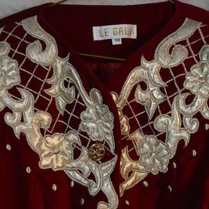 REd Velvet Blazer Embellished in Gold Applicae Sz 38 /M